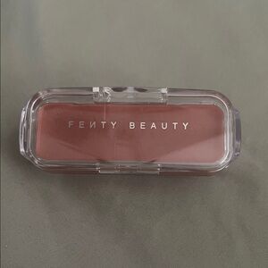 Fenty Beauty gloss bomb dip clip-on lip illuminizer